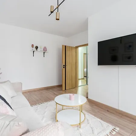 شقة Arena Lux Kasprowicz Park By Renters Prestige *