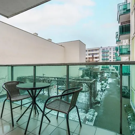 شقة Arena Lux Kasprowicz Park By Renters Prestige بوزنان