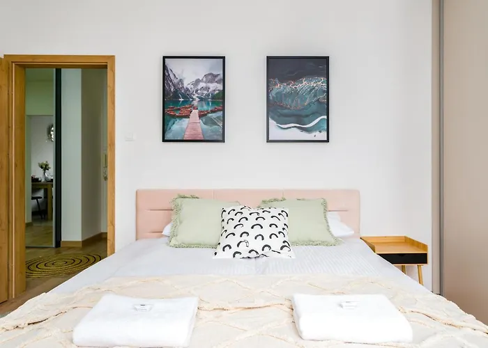 Apartment Arena Lux Kasprowicz Park By Renters Prestige *