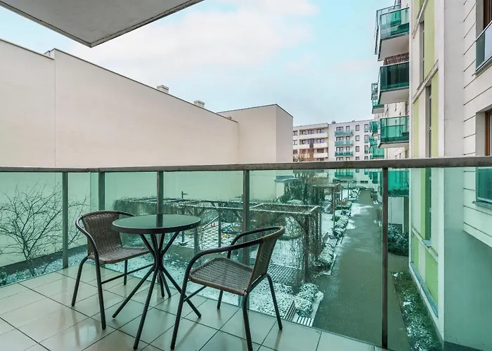 Apartment Arena Lux Kasprowicz Park By Renters Prestige Poznan